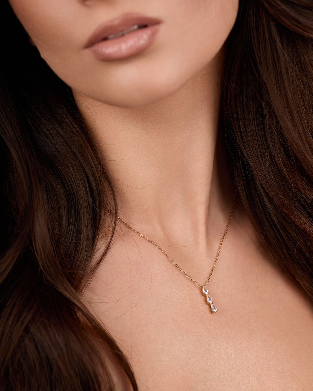 COLIER GOLD TEARDROP