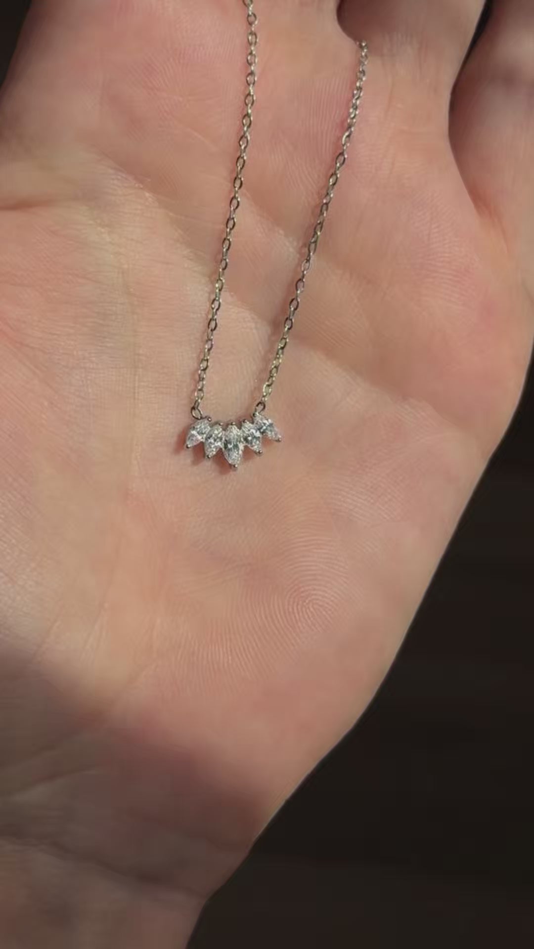 COLIER SILVER ROW