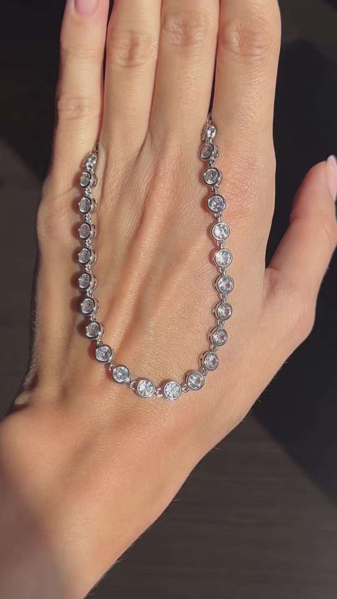 COLIER ANGEL BEZEL